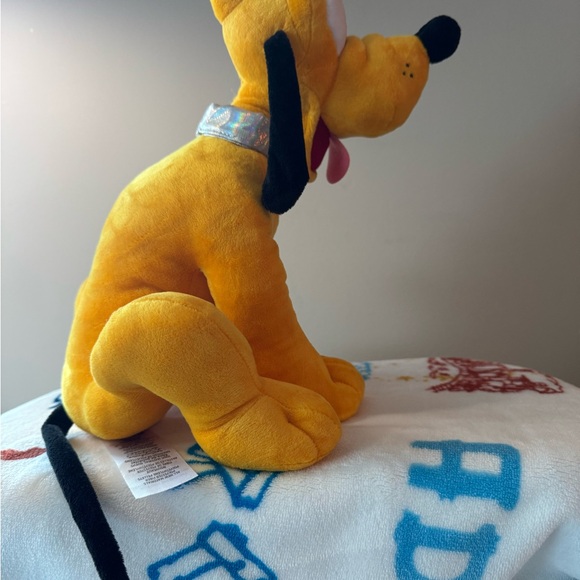*NEW W/ TAGS* Pluto Disney 100 Plush Toy - Picture 4 of 5